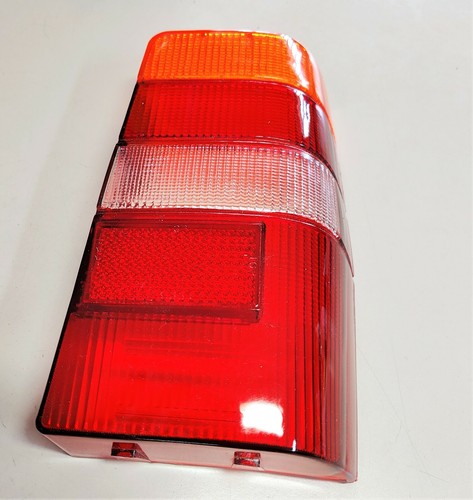 Plastica fanale posteriore - plastica,